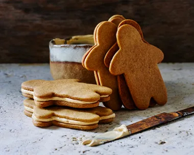 Gingerbread men with whipped burnt toffee icing