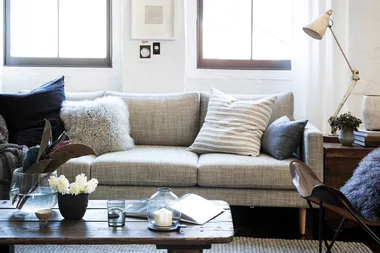 5 steps to take charge of your living room