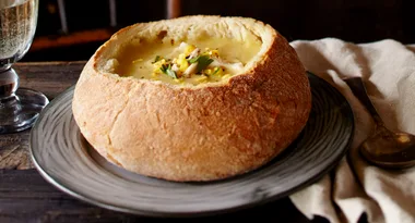 Creamy chicken, bacon & corn chowder