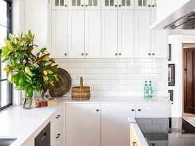 Ivy And Piper Designer's Toowoomba 1940s Queenslander White Kitchen