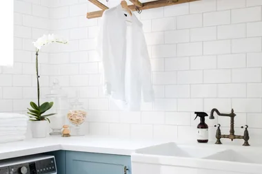 How to remove stains from clothing