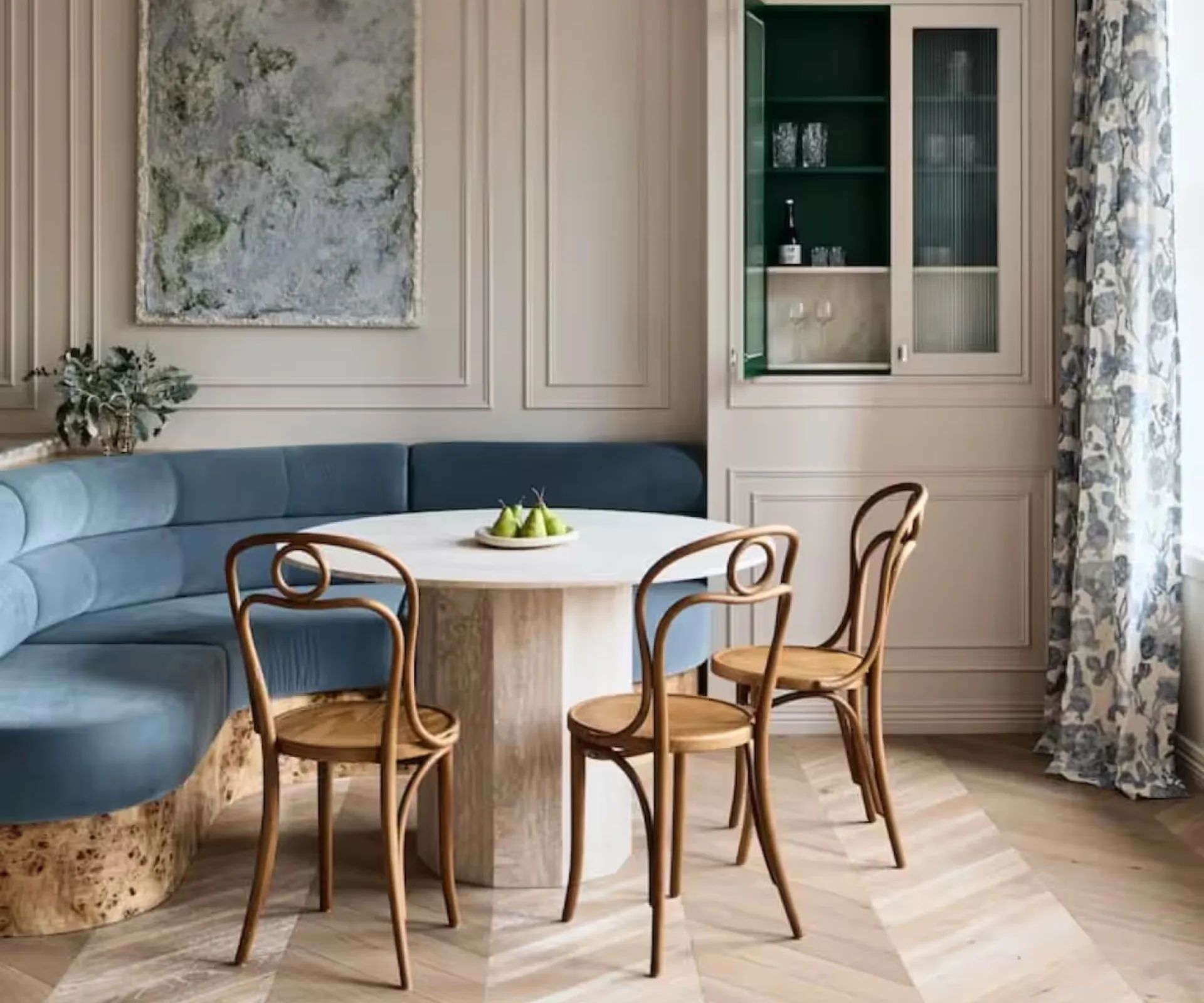 Best Airbnb Victoria for Melbourne City Parisian Pied a Terres in Melbourne